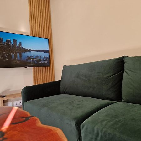 Apartaments Mimani 2 ベラト エクステリア 写真
