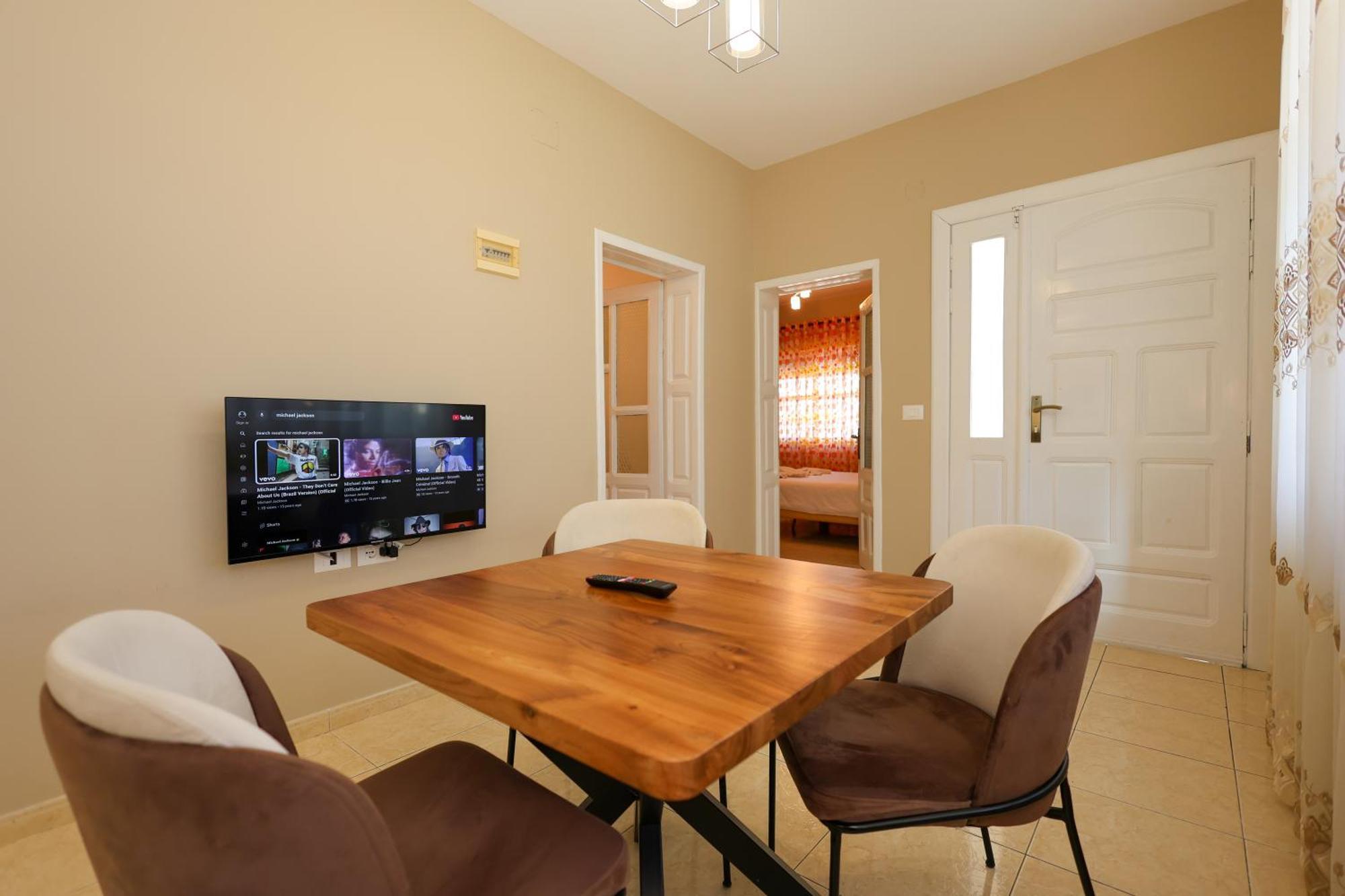Apartaments Mimani 2 ベラト 部屋 写真