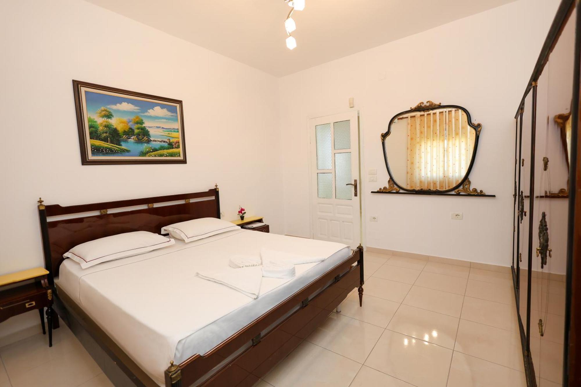 Apartaments Mimani 2 ベラト 部屋 写真
